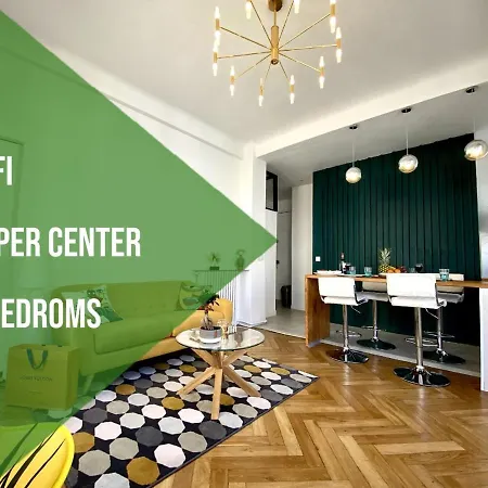 2 Bedroom - Hyper Center - Kitchen - Tramway - Balcony - Air Conditioner - Wifi *